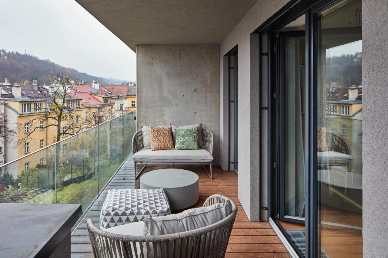 Prague Days - Designer Apts - Garage - Terrace - Easy City Access Экстерьер фото