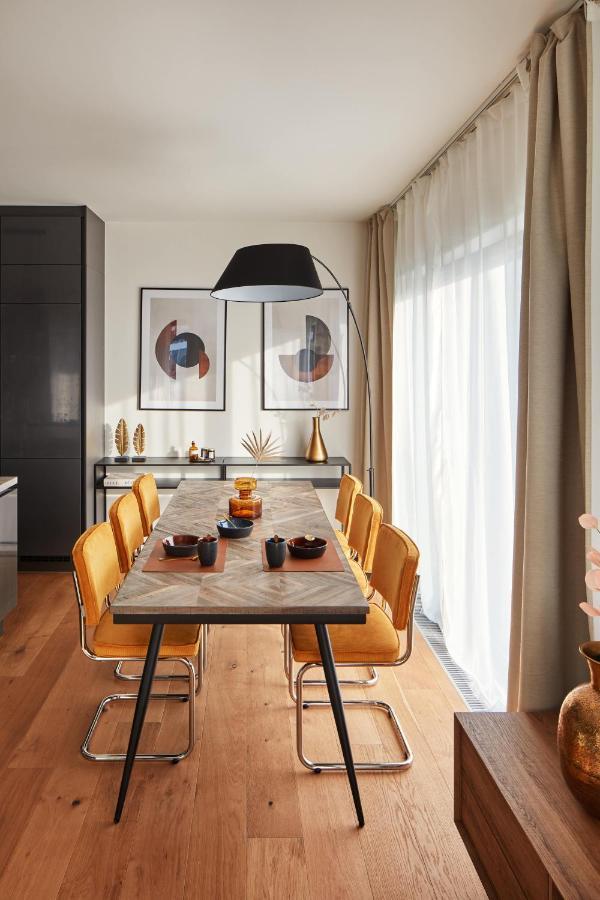Prague Days - Designer Apts - Garage - Terrace - Easy City Access Экстерьер фото